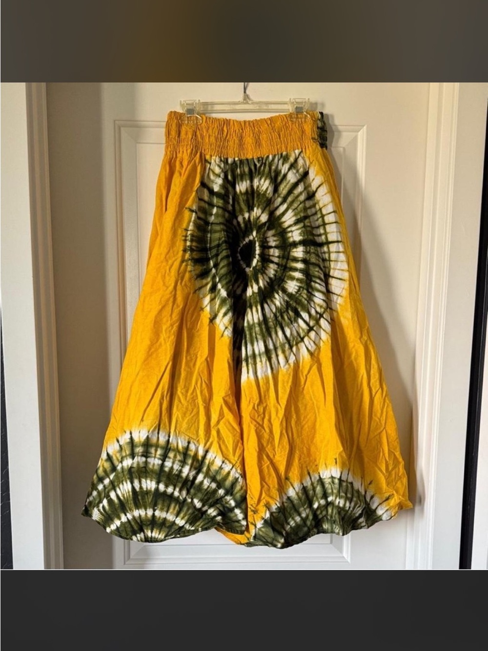 Tie dye balloon skirt with pockets